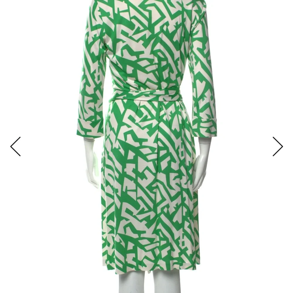 Diane Von Furstenberg Green and White Long Sleeve Dress - Picture 1 of 2